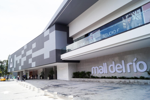 mall del rio